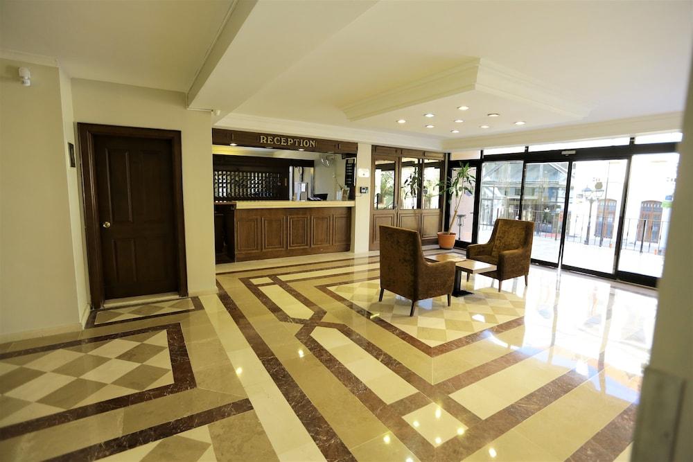 Montania Town Hotel Mudanya Eksteriør billede
