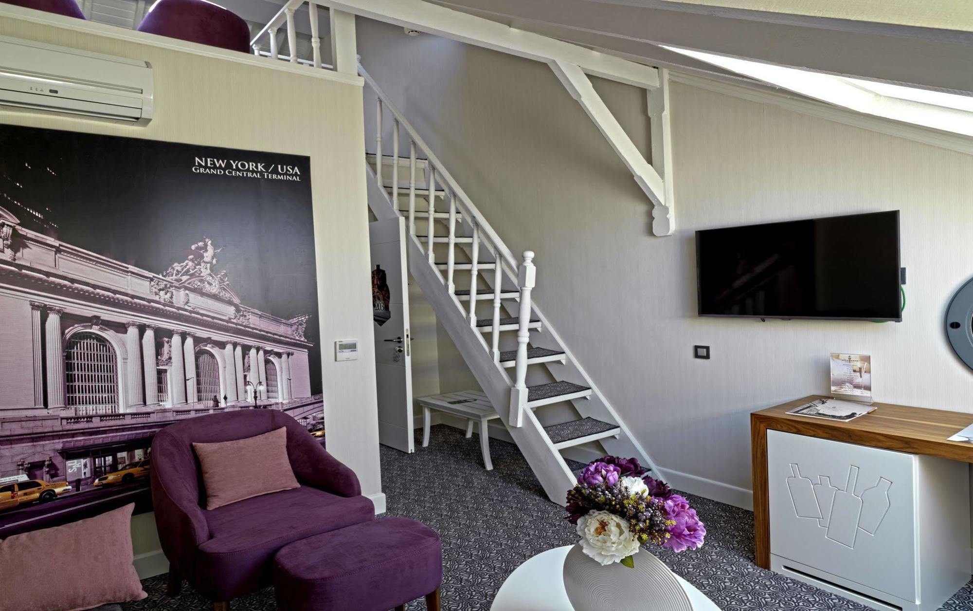Montania Town Hotel Mudanya Eksteriør billede